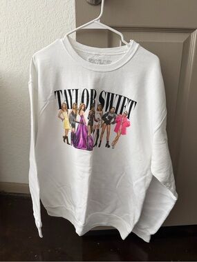 Taylor Graphic Crewneck Sweatshirt - White with Pink, Purple, Yellow Accents